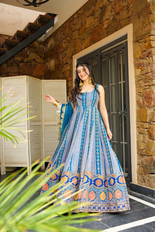 Azure Aabroo Maxi Set